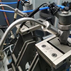 0445110021 0445110146